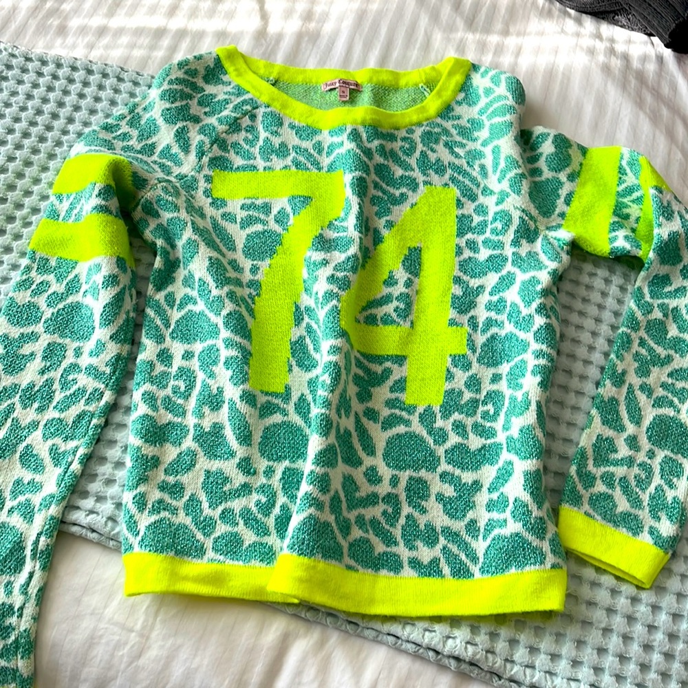 Juicy couture sweater